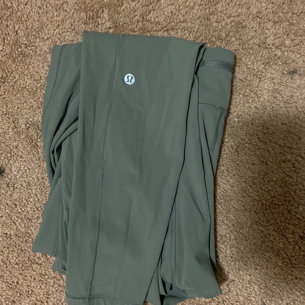 army green LuLuLemon leggings, amazing quality. worn less than 5x.